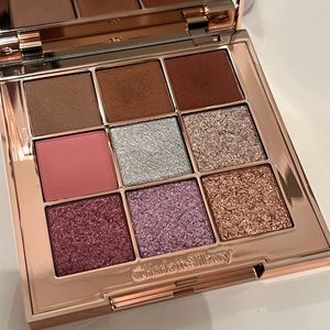 Charlotte Tilbury Beautyverse palette brand new!